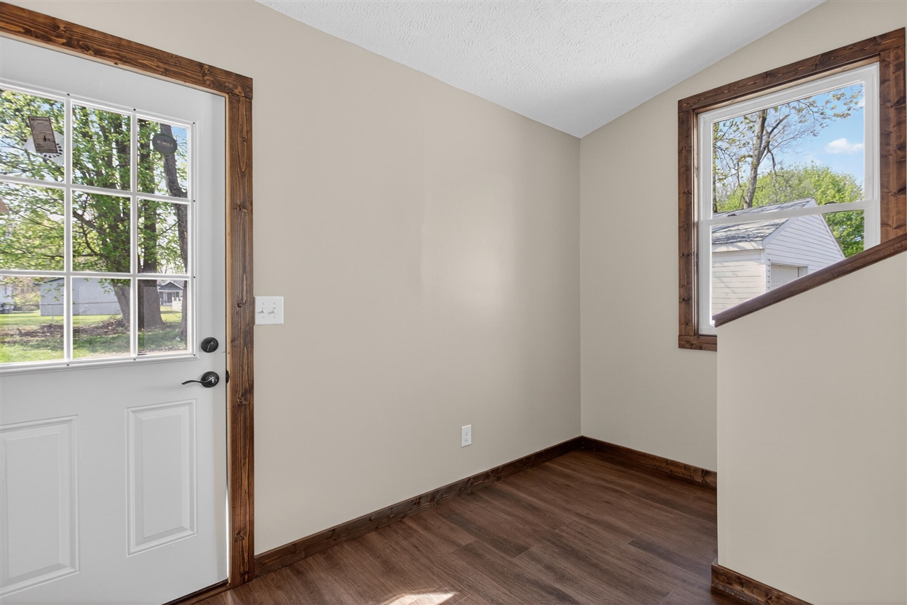 323 Grand Street, Michigan Center, MI, 49254-1128