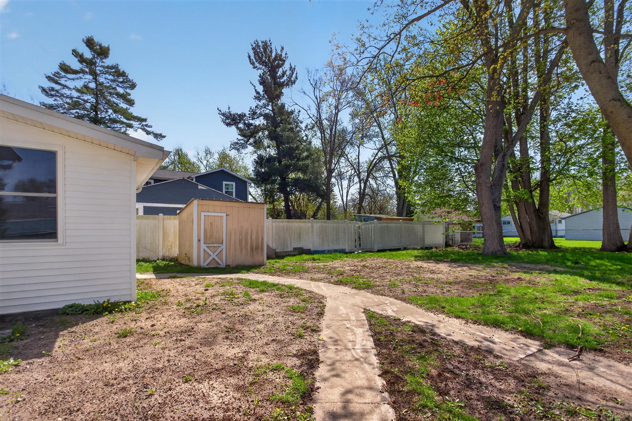 323 Grand Street, Michigan Center, MI, 49254-1128