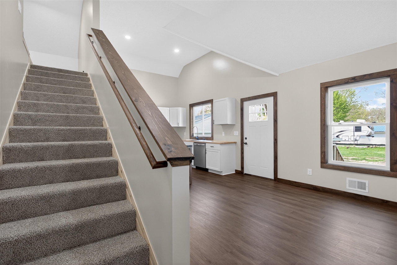 323 Grand Street, Michigan Center, MI, 49254-1128