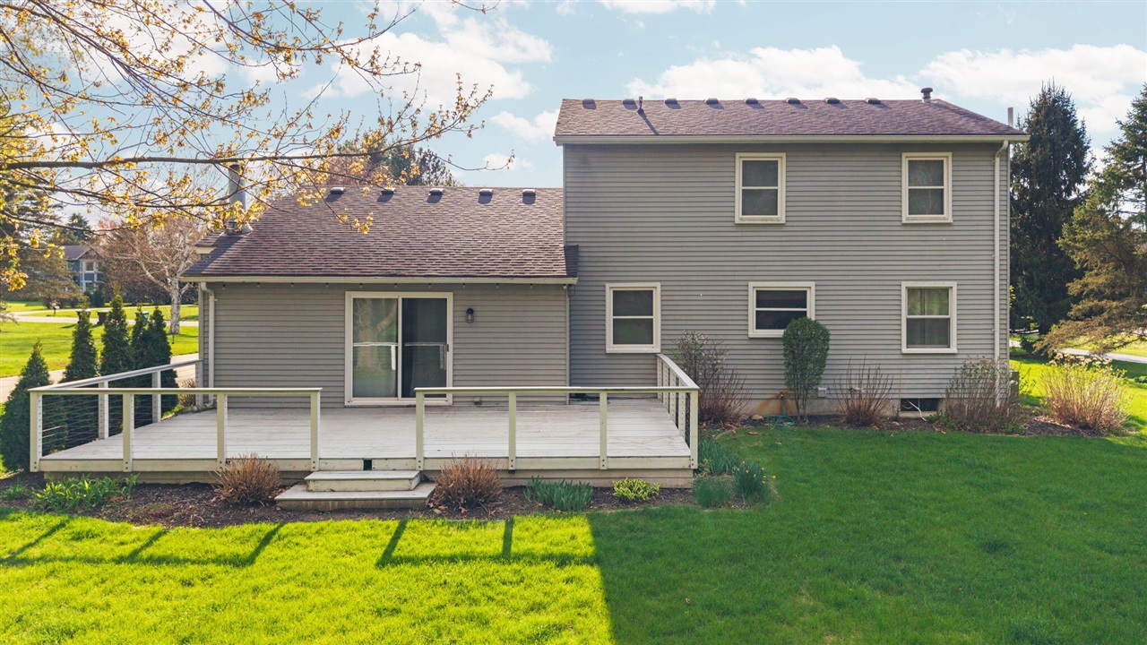 5615 Pebble Ridge Court, Ann Arbor, MI, 48108-9744
