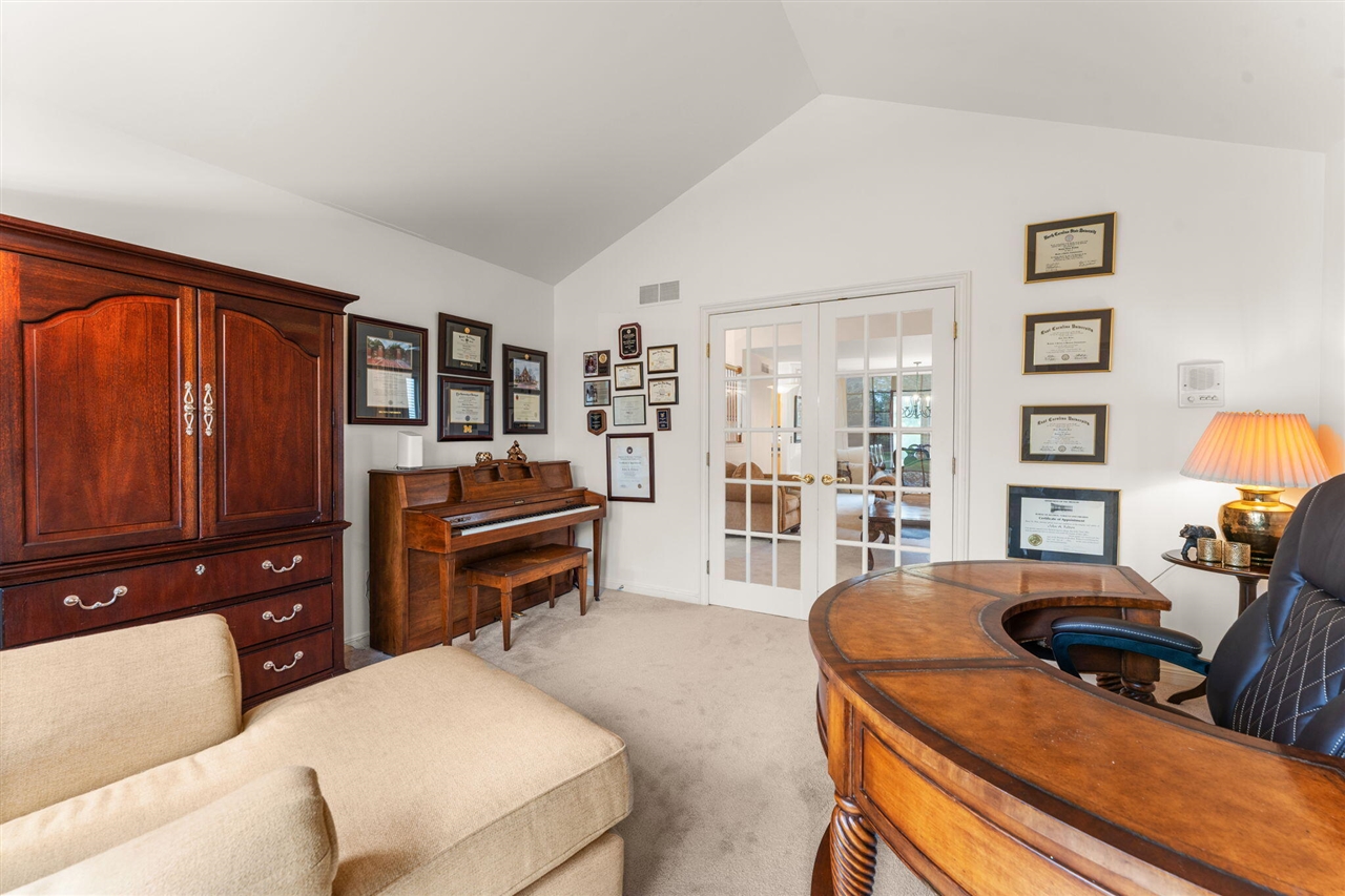 6278 Wilson Road, Ann Arbor, MI, 48108-7925