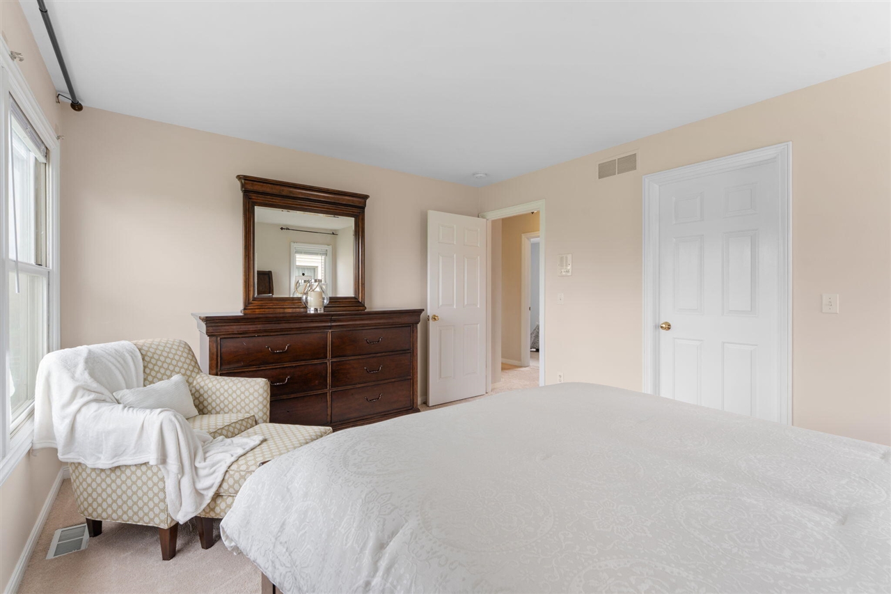 6278 Wilson Road, Ann Arbor, MI, 48108-7925