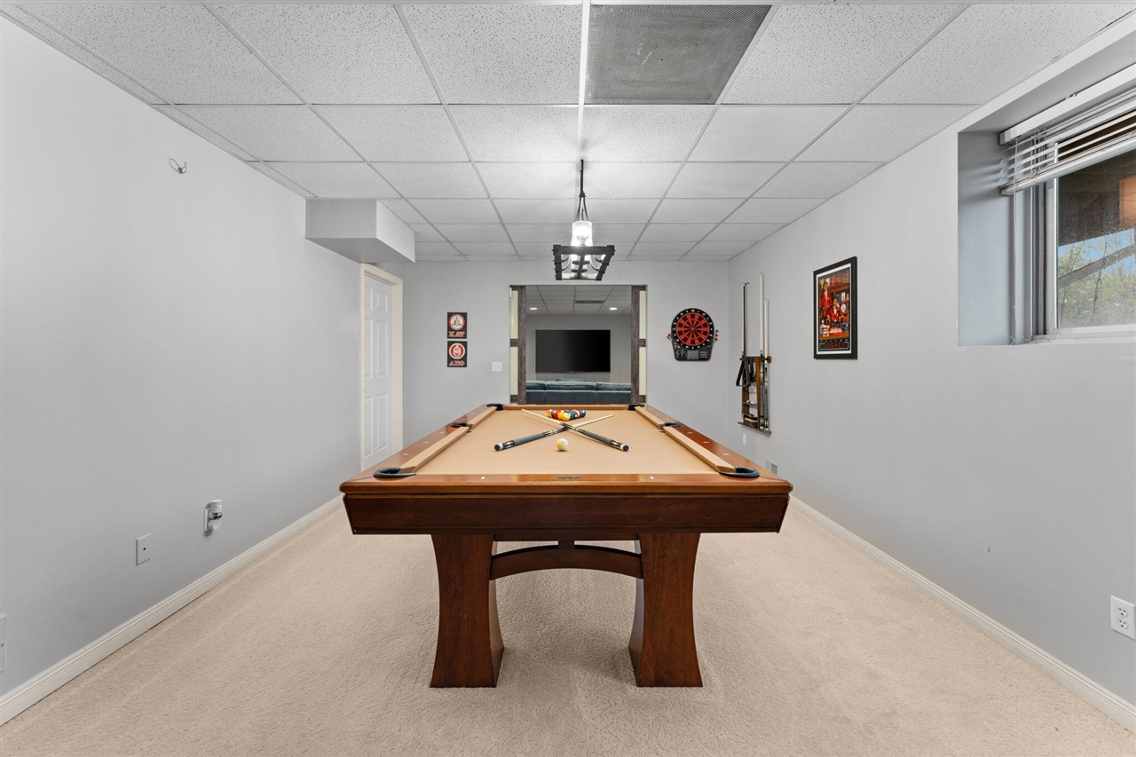 6278 Wilson Road, Ann Arbor, MI, 48108-7925