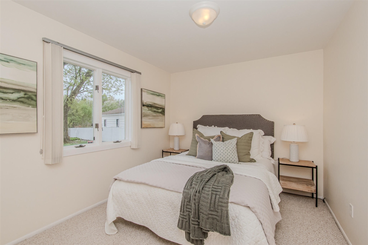 398 Hollywood Drive, Saline, MI, 48176-1110