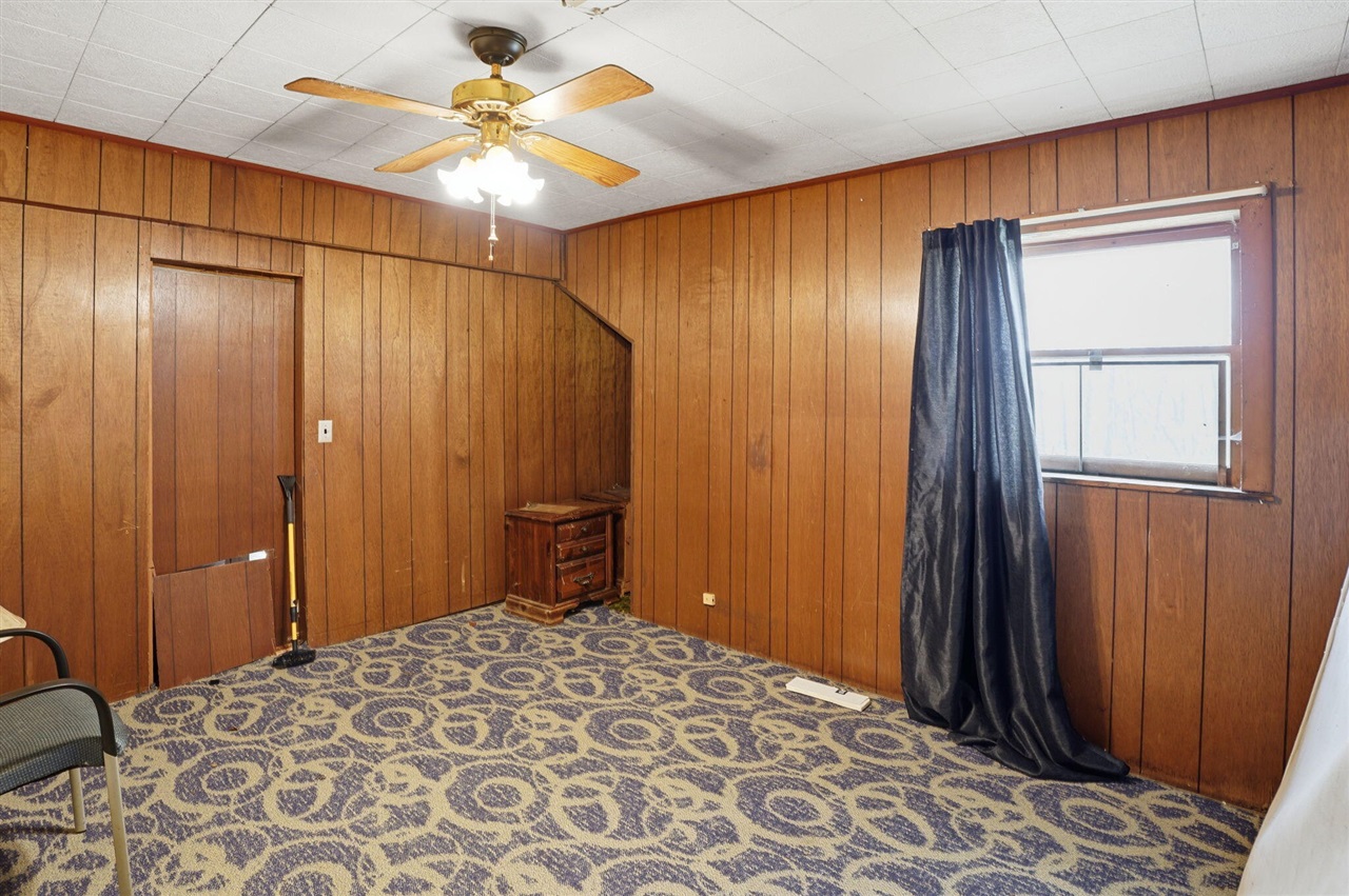 1928 S 35th Street, Galesburg, MI, 49053-9646