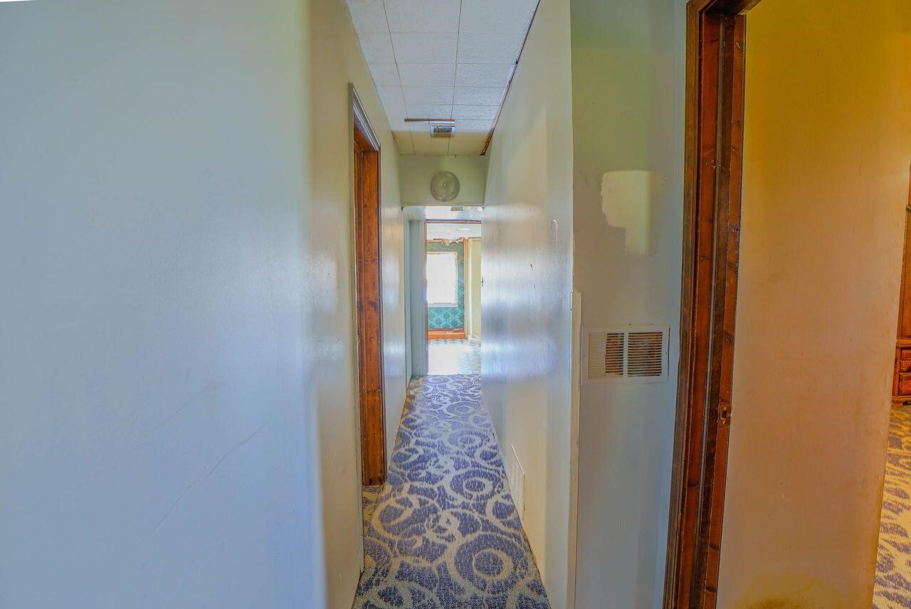 1928 S 35th Street, Galesburg, MI, 49053-9646
