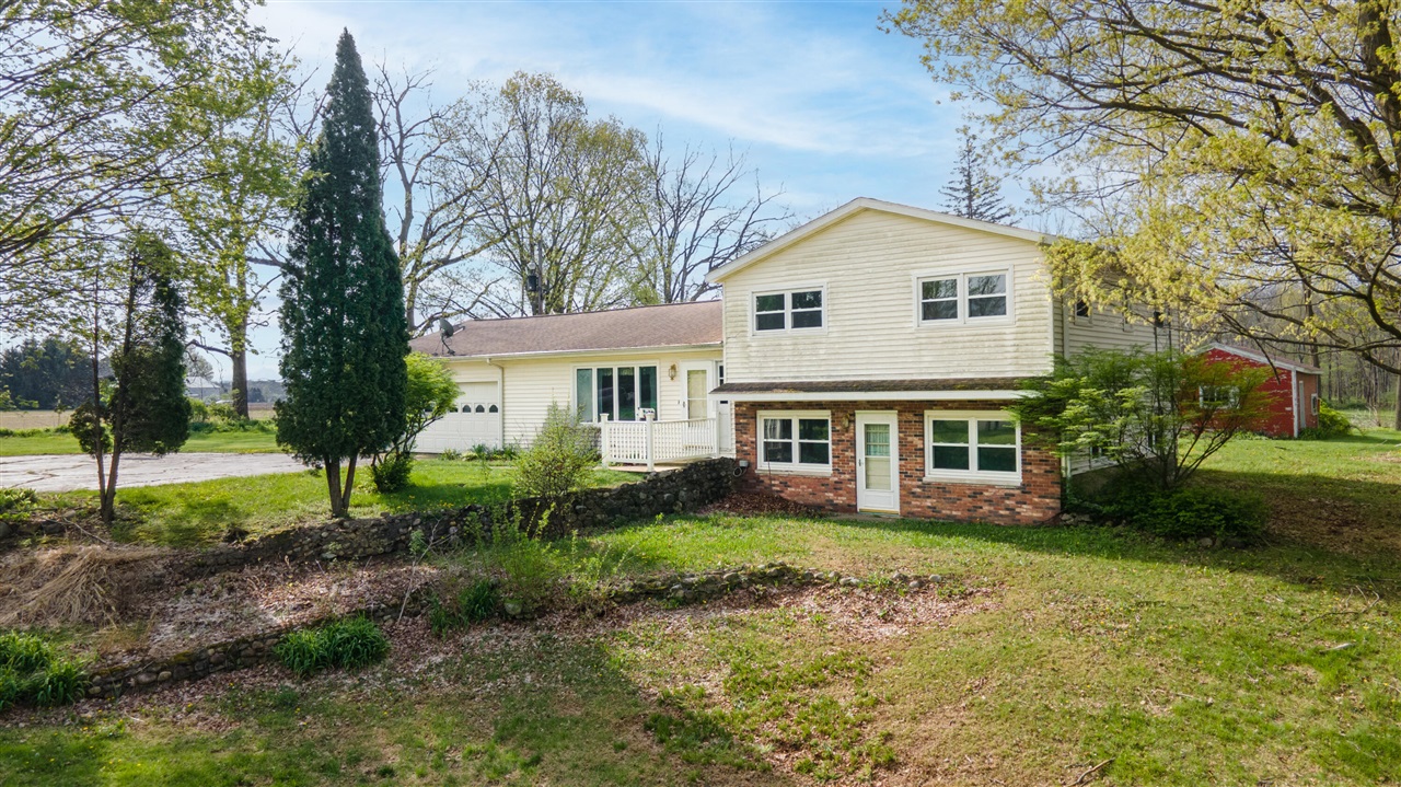 9027 W V Avenue, Schoolcraft, MI, 49087-8485
