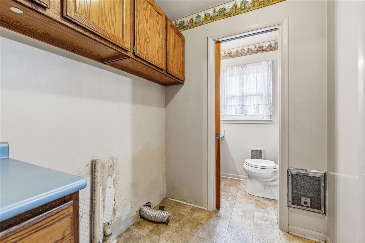 9027 W V Avenue, Schoolcraft, MI, 49087-8485