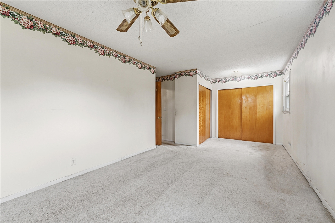 9027 W V Avenue, Schoolcraft, MI, 49087-8485