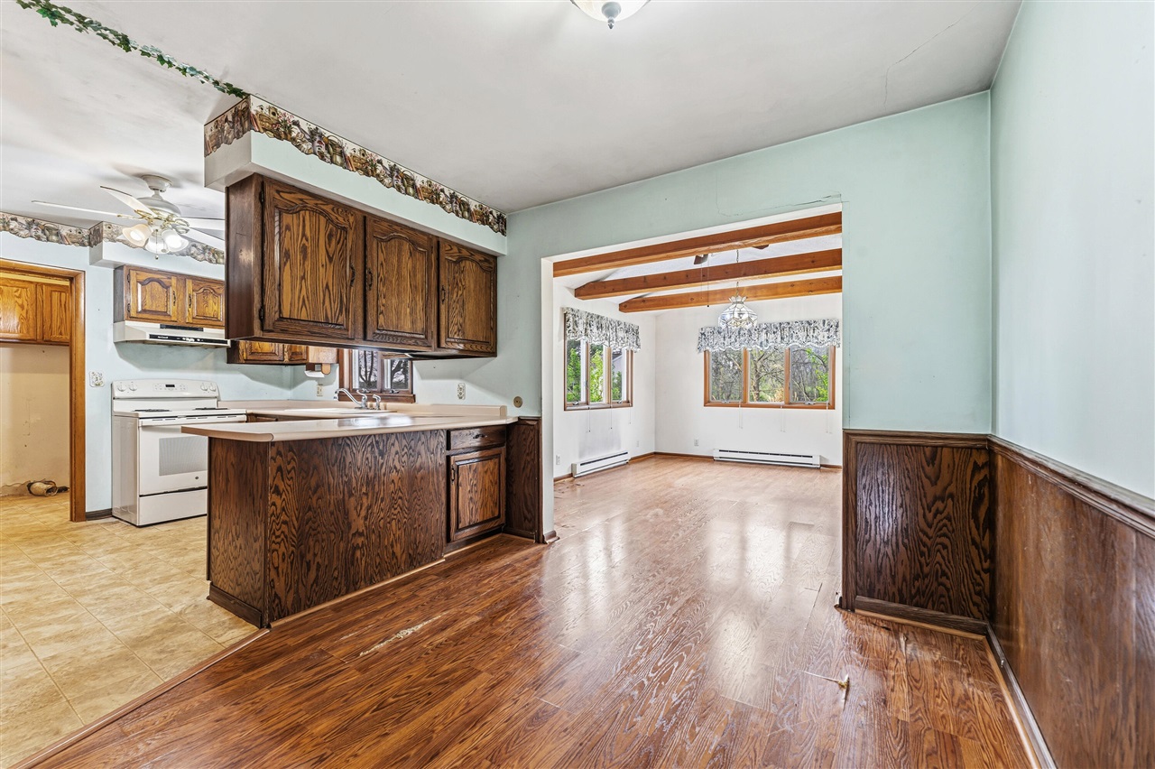 9027 W V Avenue, Schoolcraft, MI, 49087-8485