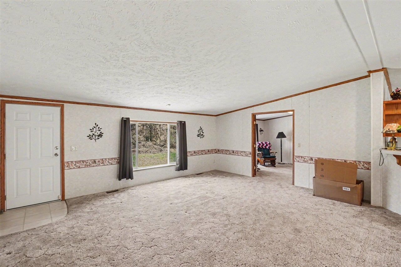 3rd image of 20240 10Th Ave, Barryton, MI 49305 | MLS# 70528000