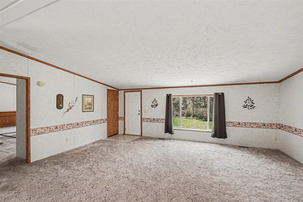 5th image of 20240 10Th Ave, Barryton, MI 49305 | MLS# 70528000