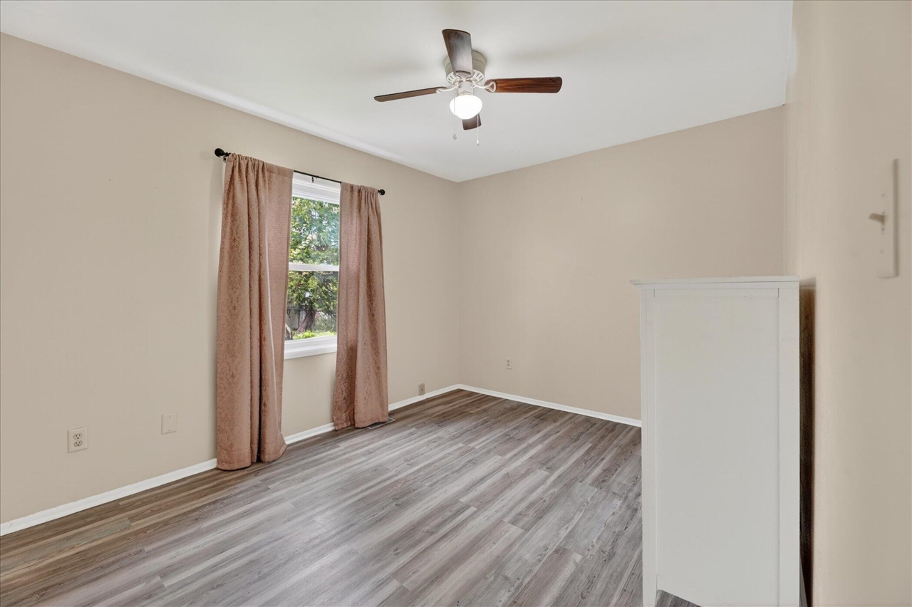 385 Hollywood Drive, Saline, MI, 48176-1109