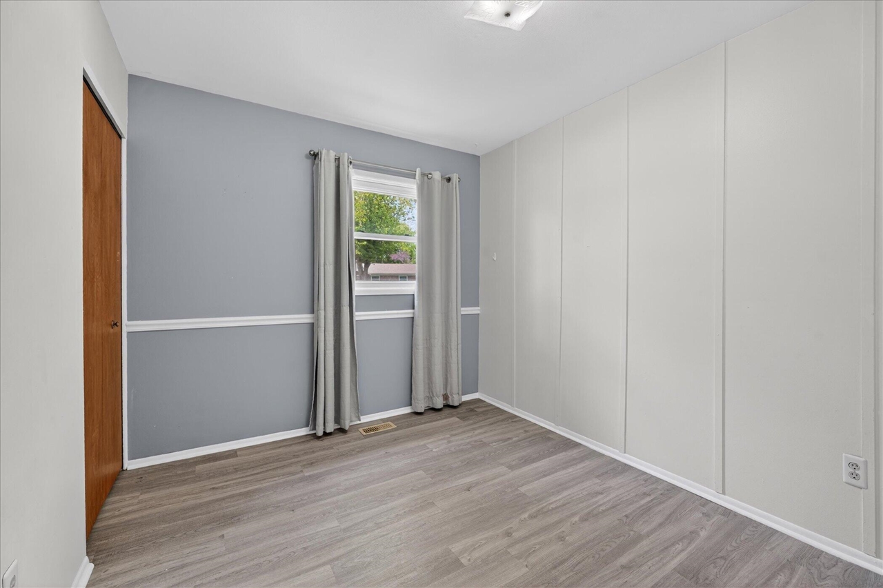 385 Hollywood Drive, Saline, MI, 48176-1109