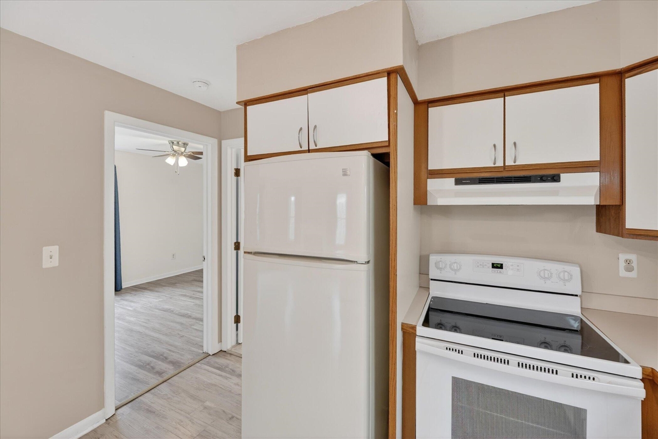 385 Hollywood Drive, Saline, MI, 48176-1109
