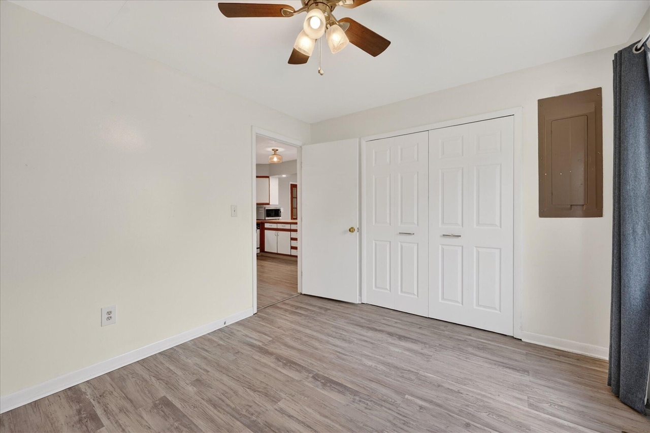 385 Hollywood Drive, Saline, MI, 48176-1109