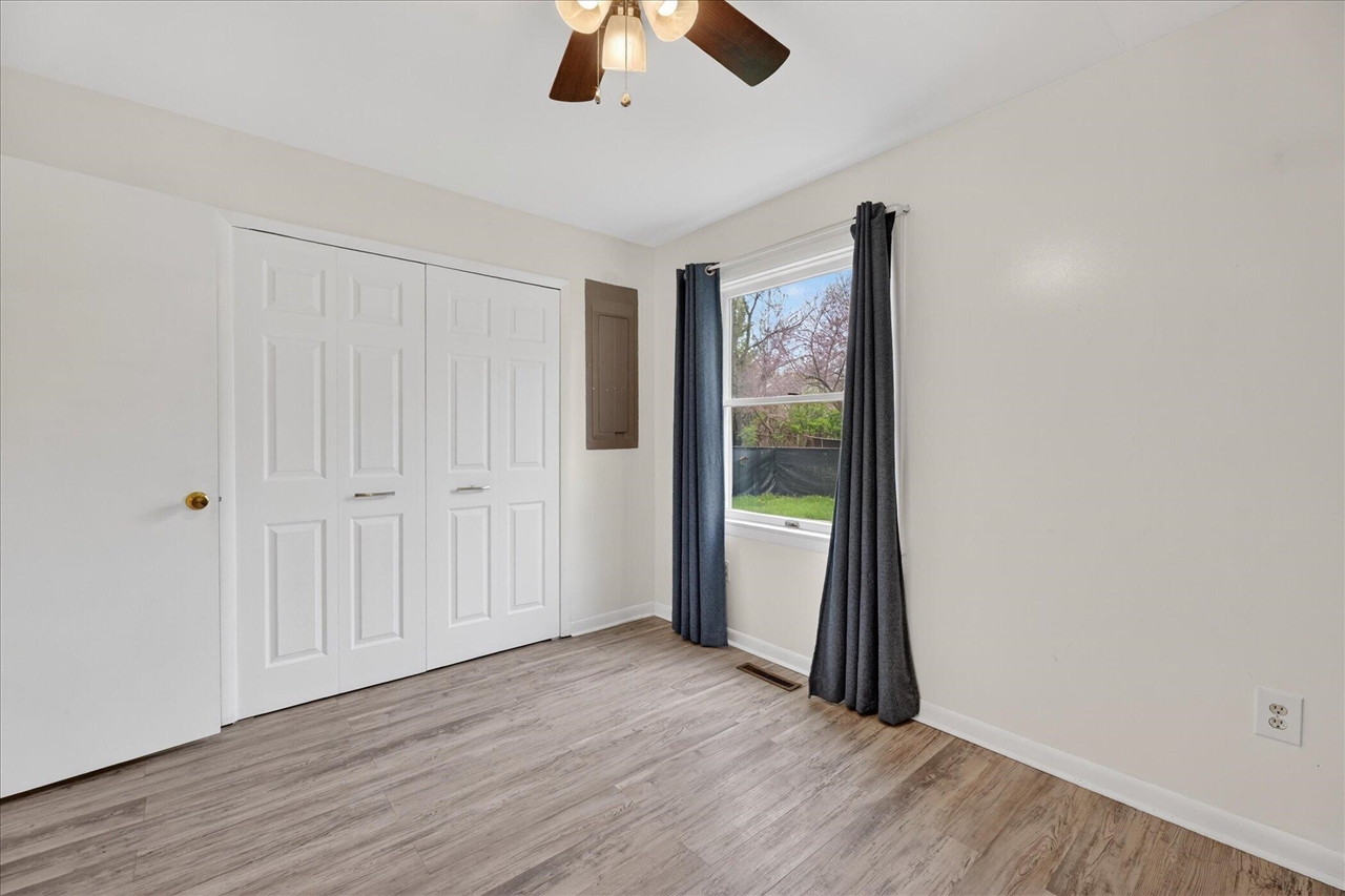 385 Hollywood Drive, Saline, MI, 48176-1109