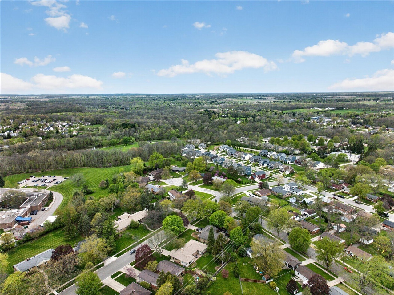 385 Hollywood Drive, Saline, MI, 48176-1109