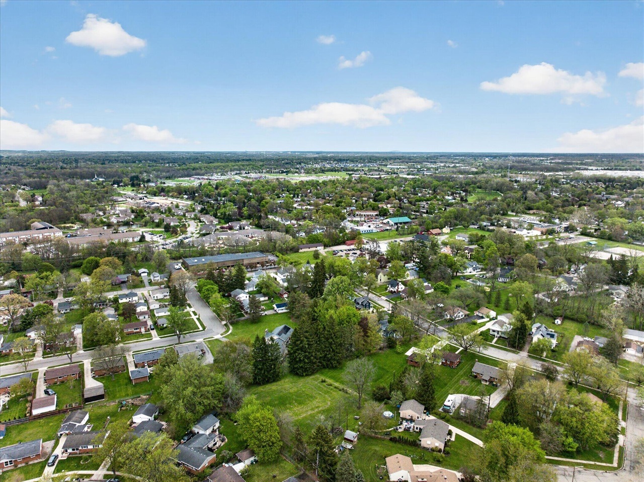 385 Hollywood Drive, Saline, MI, 48176-1109