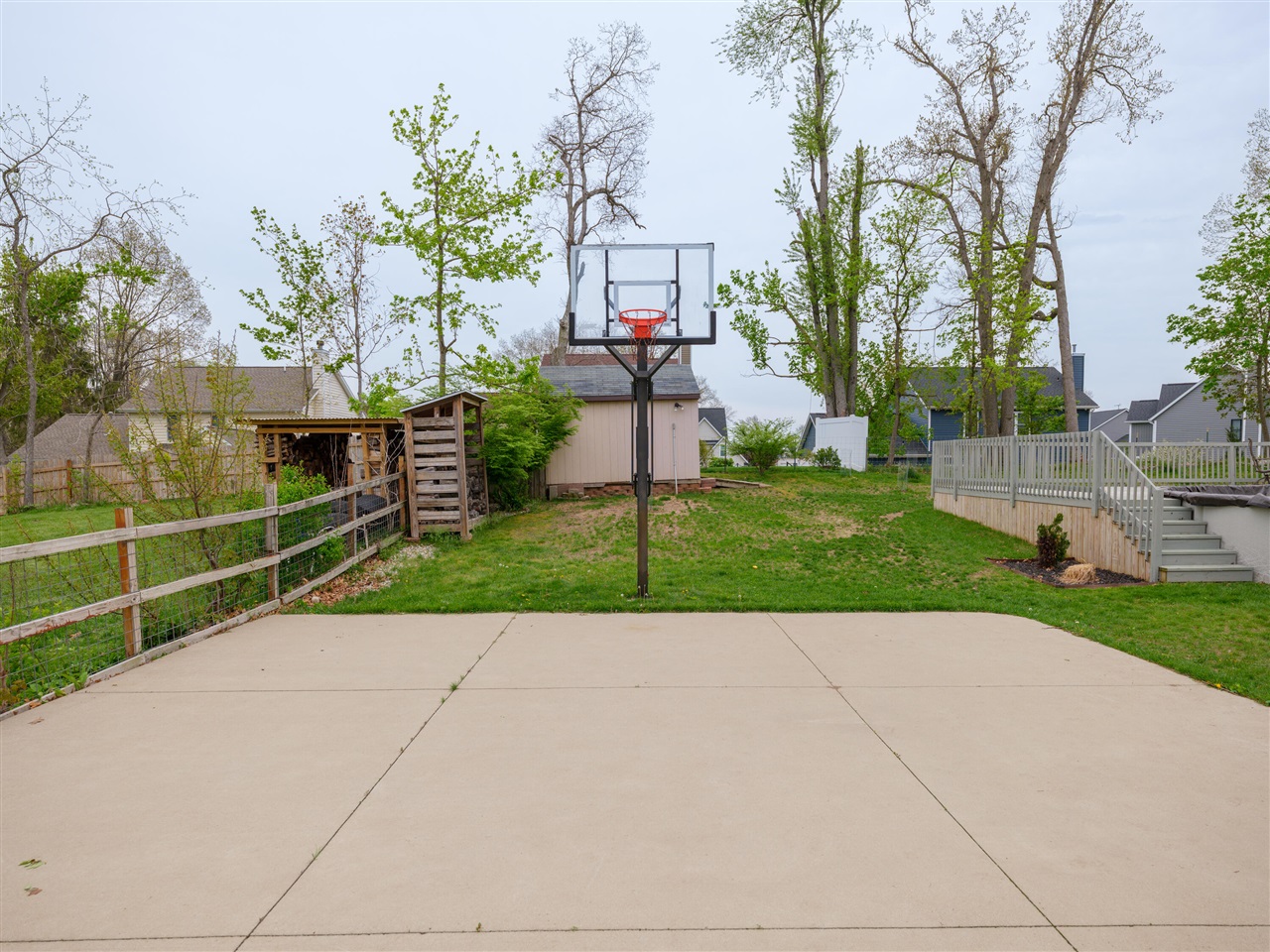 7829 Julie Drive, Portage, MI, 49024-4919
