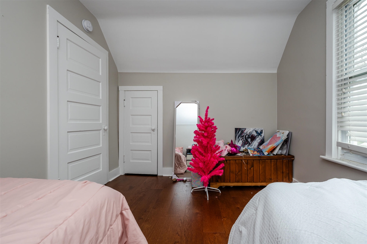 602 Howard Avenue, Saint Joseph, MI, 49085-1627