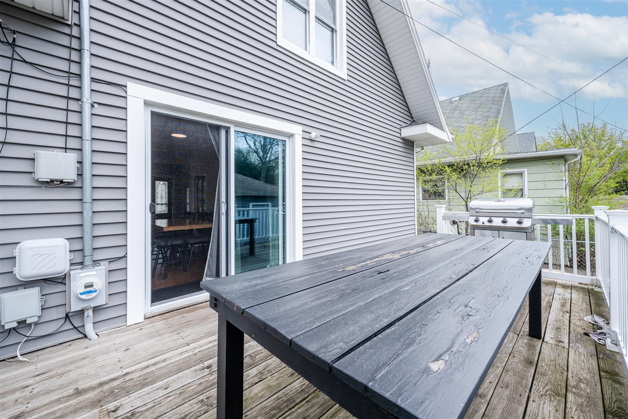602 Howard Avenue, Saint Joseph, MI, 49085-1627