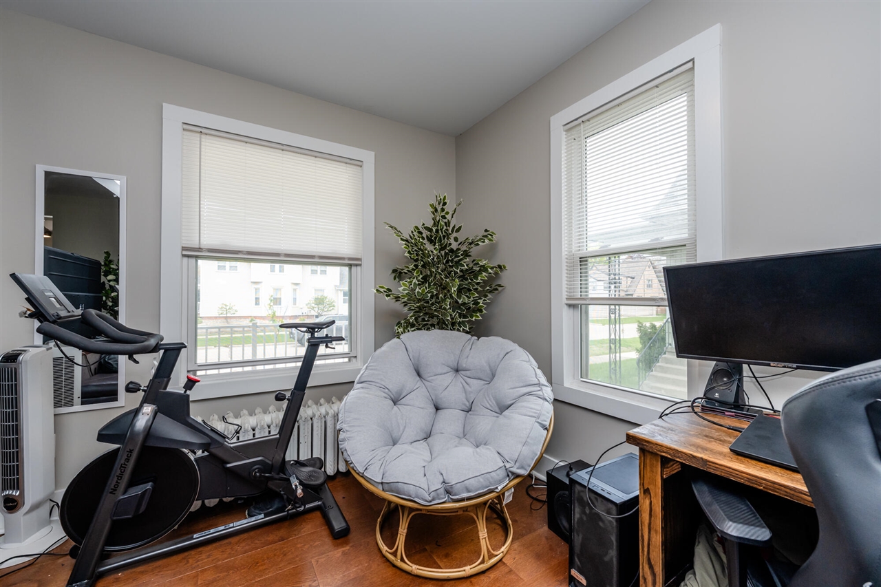 602 Howard Avenue, Saint Joseph, MI, 49085-1627
