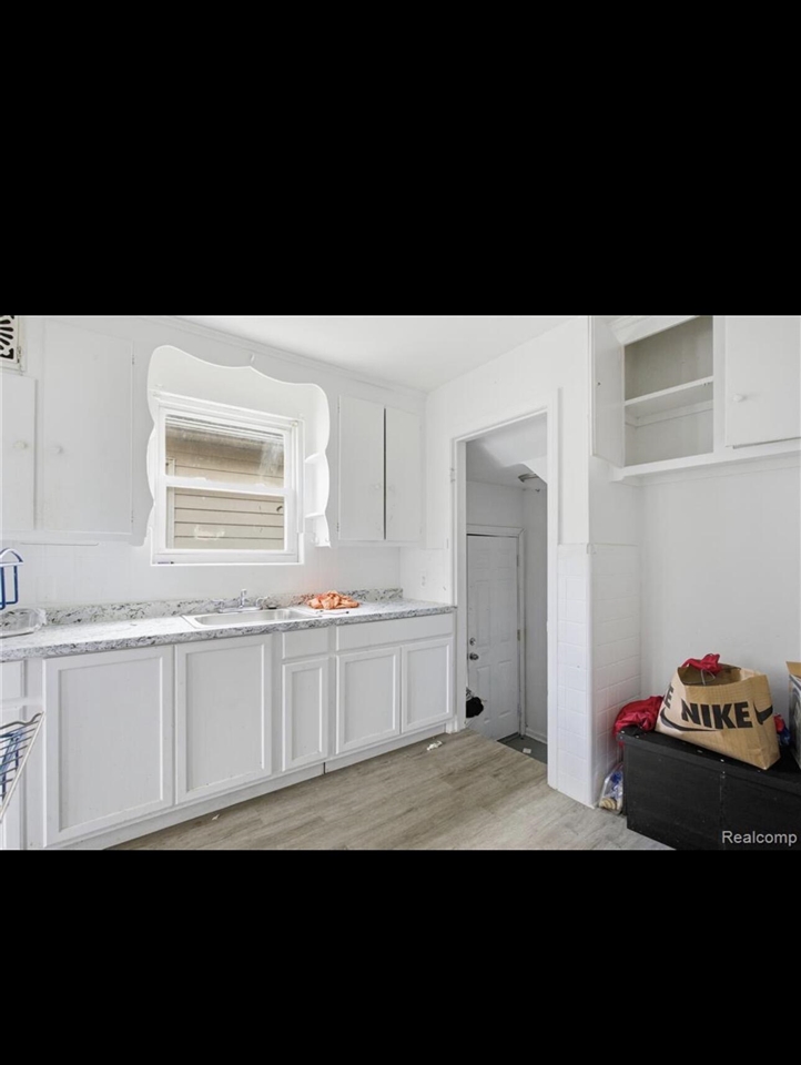 9175 Everts Street, Detroit, MI, 48224-1916