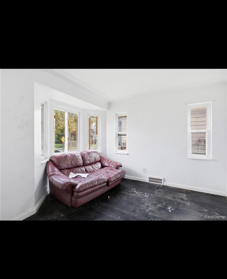 9175 Everts Street, Detroit, MI, 48224-1916