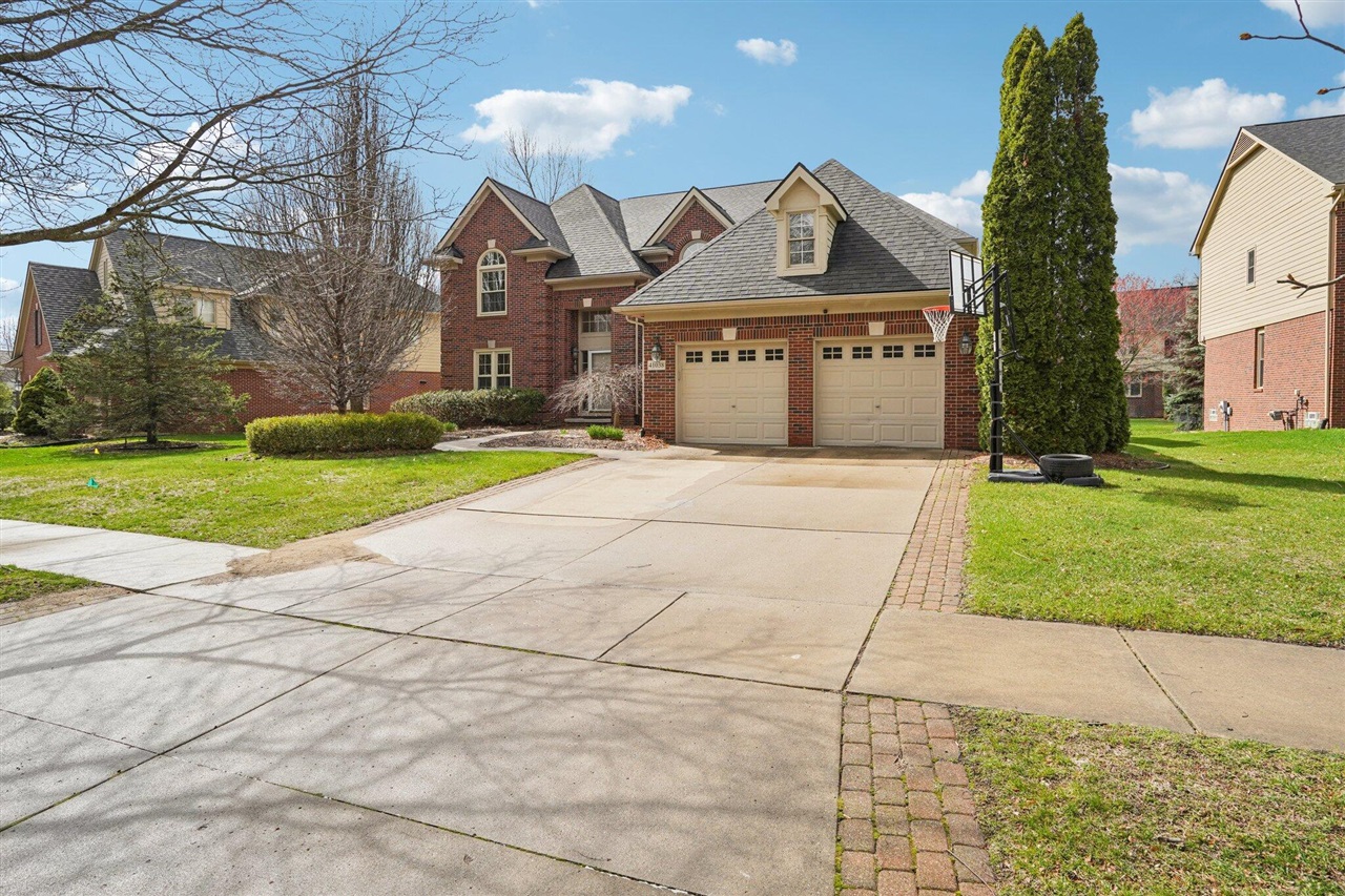 41038 Scarborough Lane, Novi, MI, 48375-2889