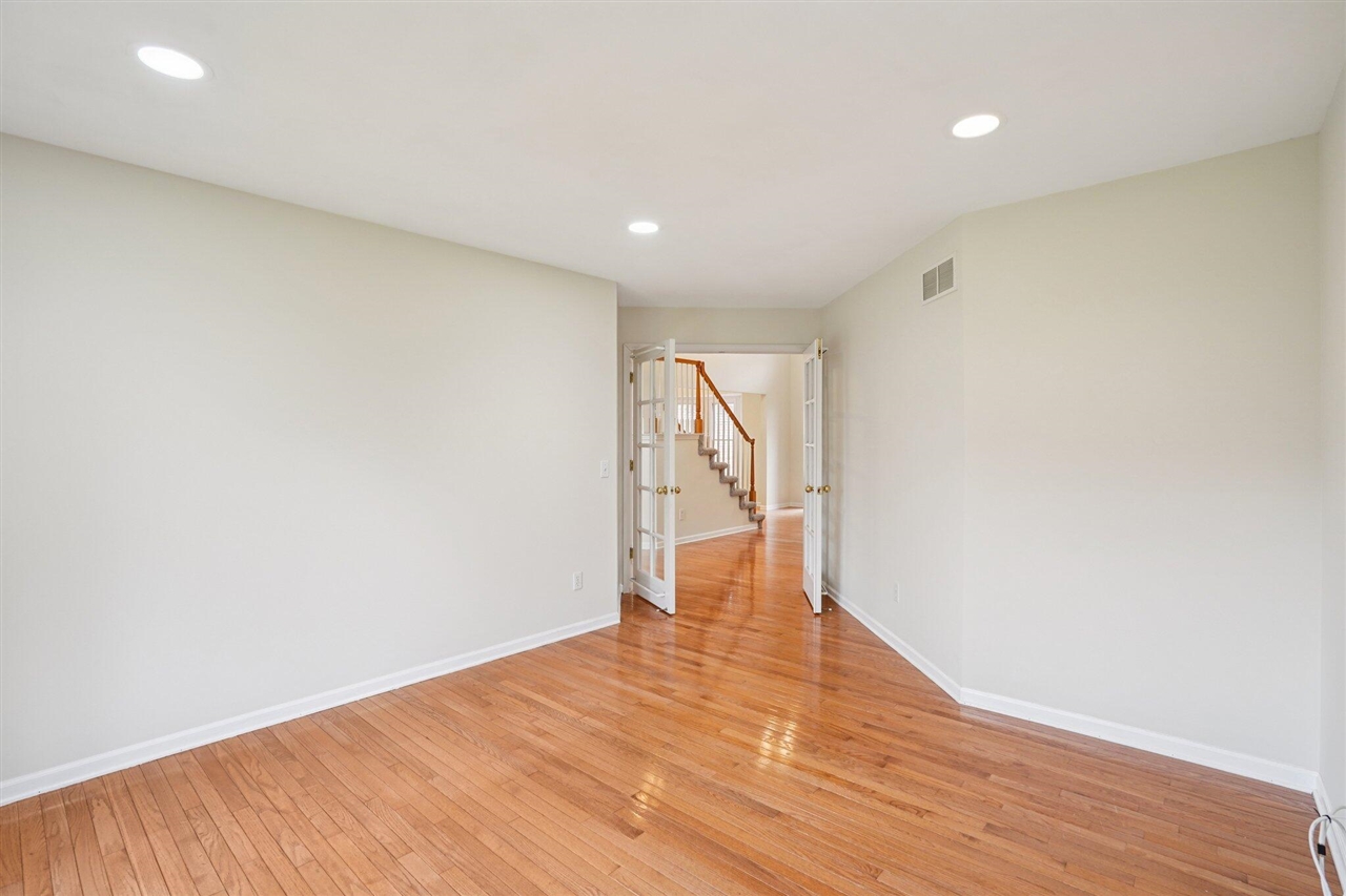 41038 Scarborough Lane, Novi, MI, 48375-2889