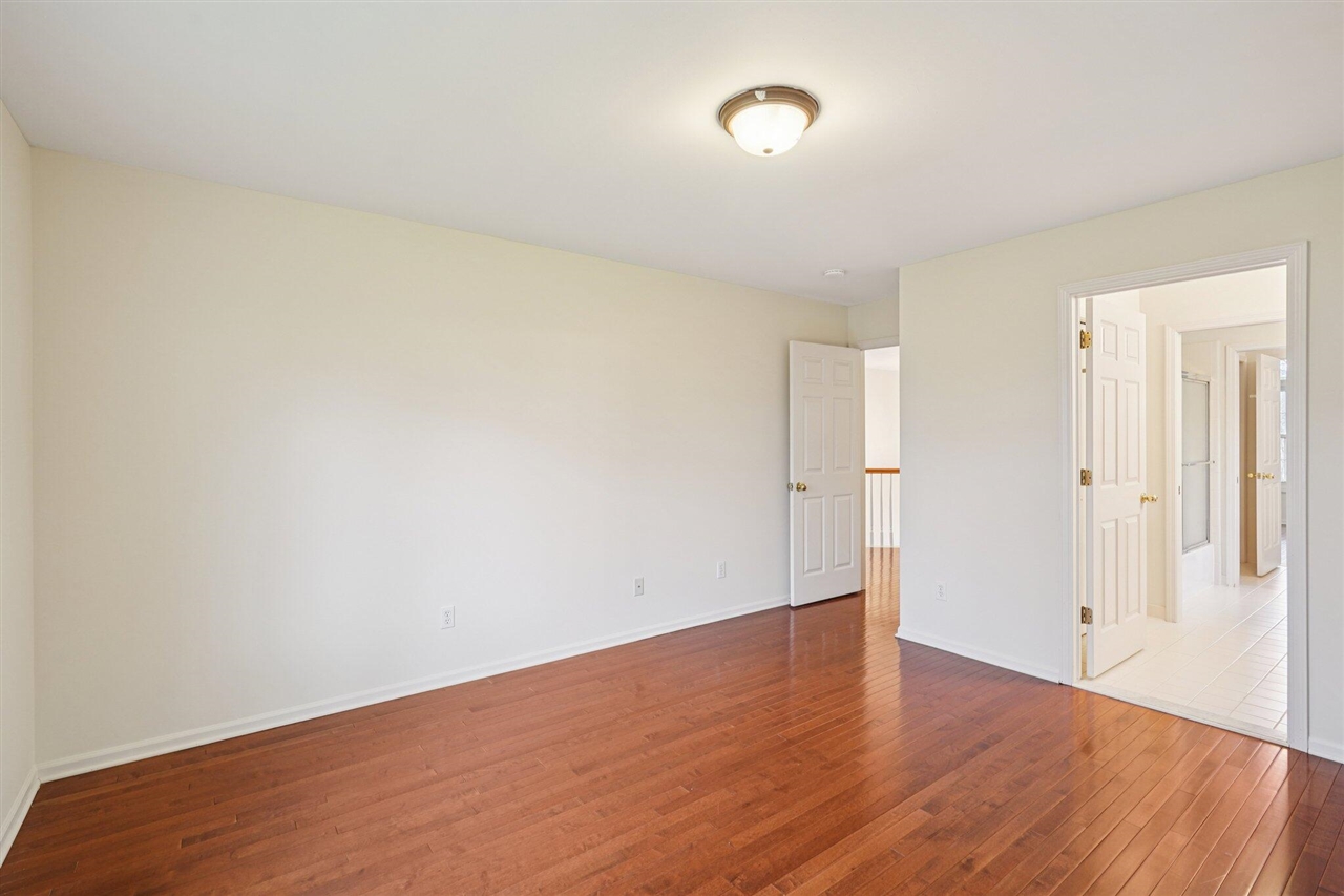 41038 Scarborough Lane, Novi, MI, 48375-2889