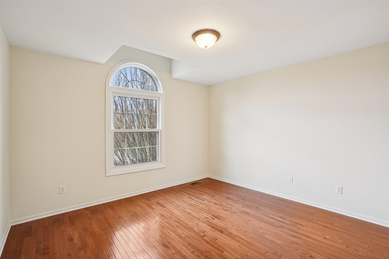 41038 Scarborough Lane, Novi, MI, 48375-2889