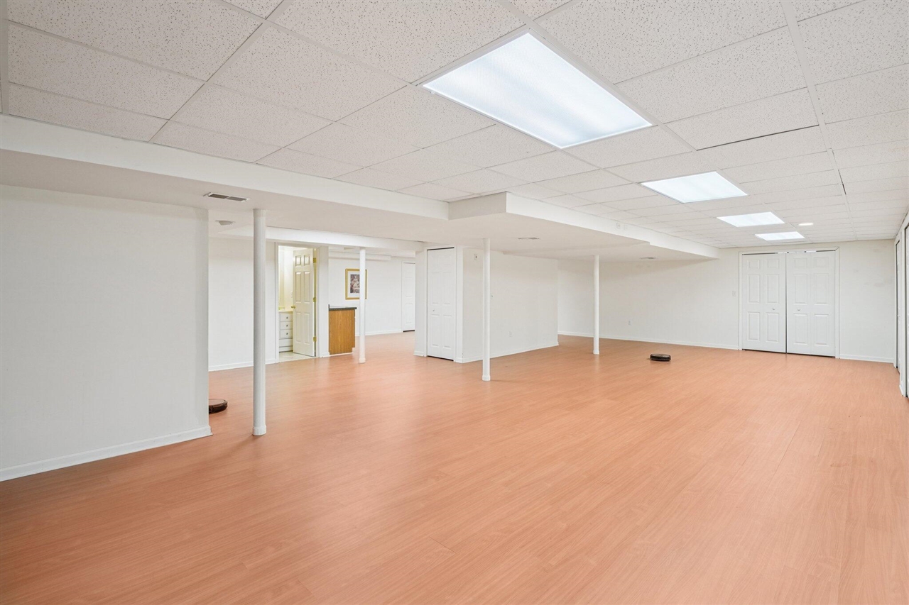 41038 Scarborough Lane, Novi, MI, 48375-2889