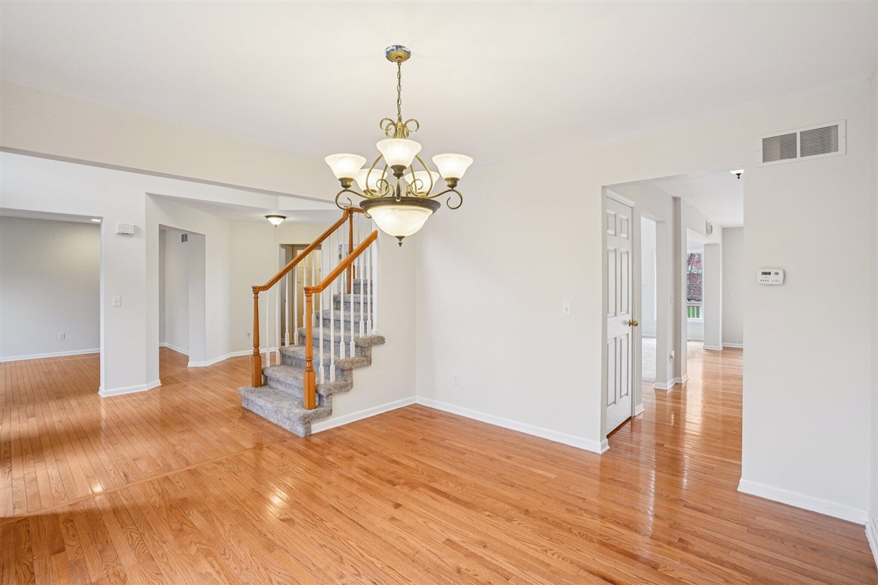 41038 Scarborough Lane, Novi, MI, 48375-2889