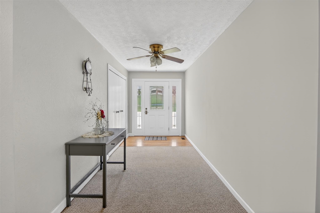 5501 Hague Avenue, Jackson, MI, 49203-5987