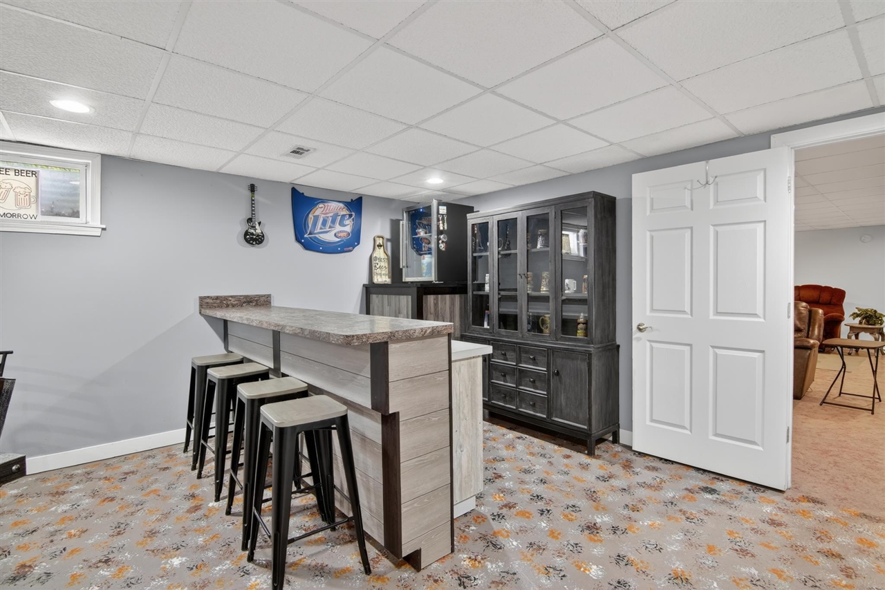 5501 Hague Avenue, Jackson, MI, 49203-5987