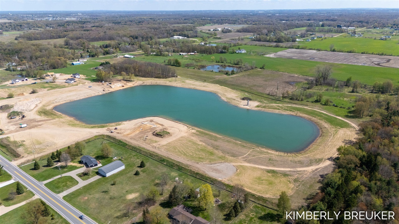 6570 Fillmore, Allendale, MI, 49401