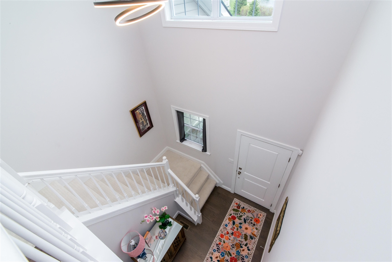 2544 Oxford Circle, Ann Arbor, MI, 48103-2398