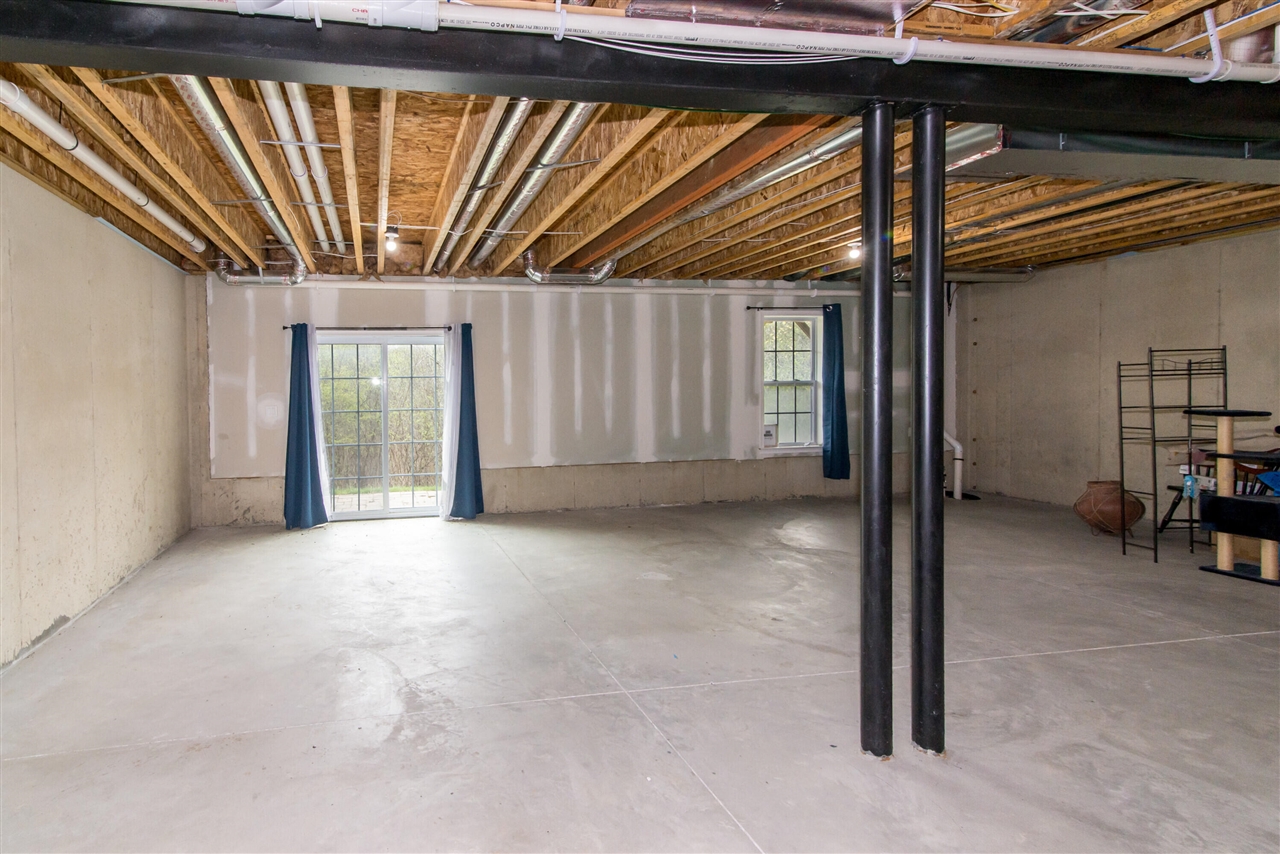 2544 Oxford Circle, Ann Arbor, MI, 48103-2398