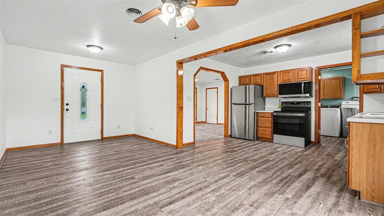 4693 Dexter Pinckney Road, Dexter, MI, 48130-8561