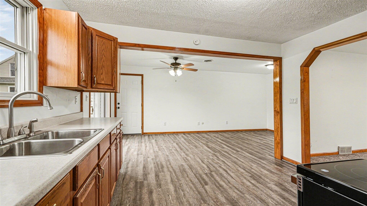 4693 Dexter Pinckney Road, Dexter, MI, 48130-8561