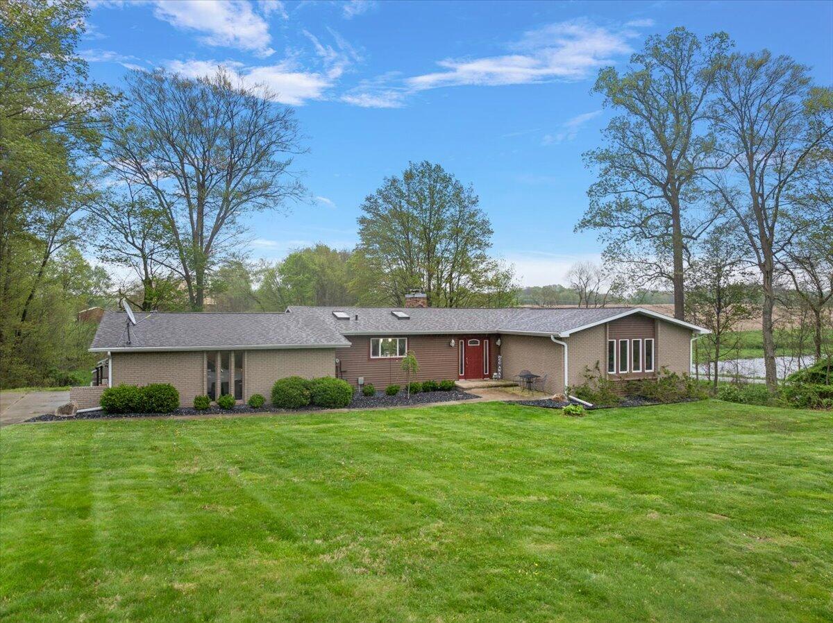 1st image of 8467 Pucker St, Berrien Center, MI 49102 | MLS# 70528110
