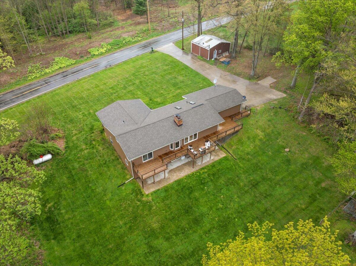 8467 Pucker Street, Berrien Center, MI, 49102-9718