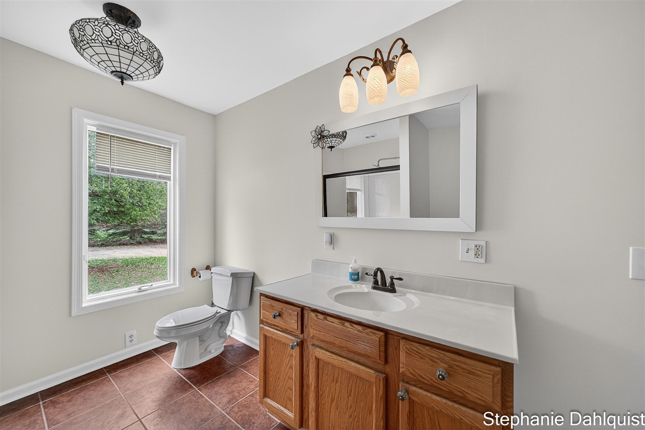 1093 E Giles Road, Muskegon, MI, 49445-2625