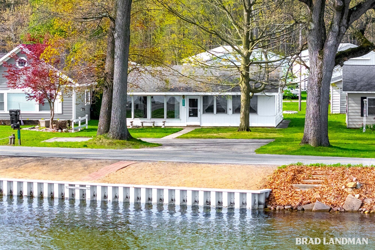 Megan Webster Featured Listings