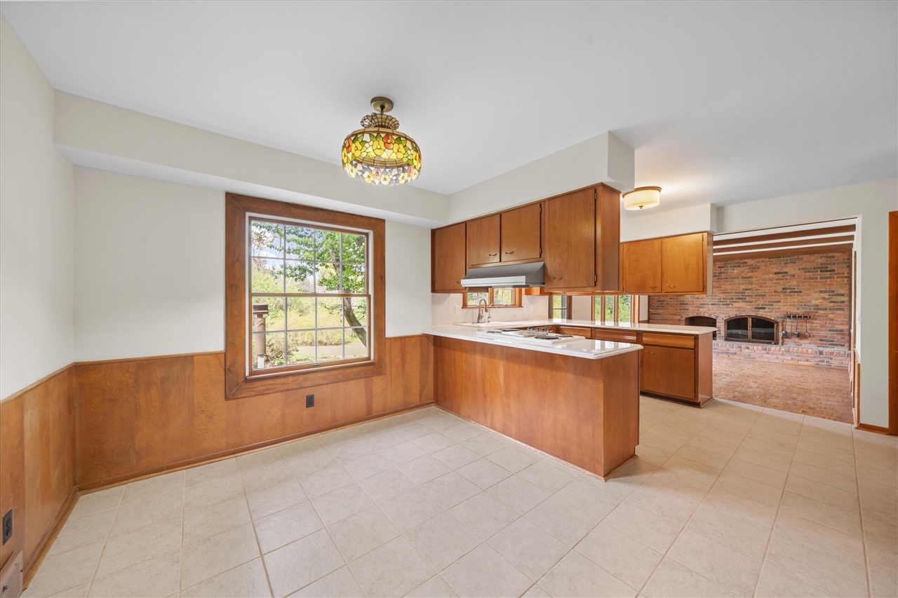 1376 Bird Road, Ann Arbor, MI, 48103