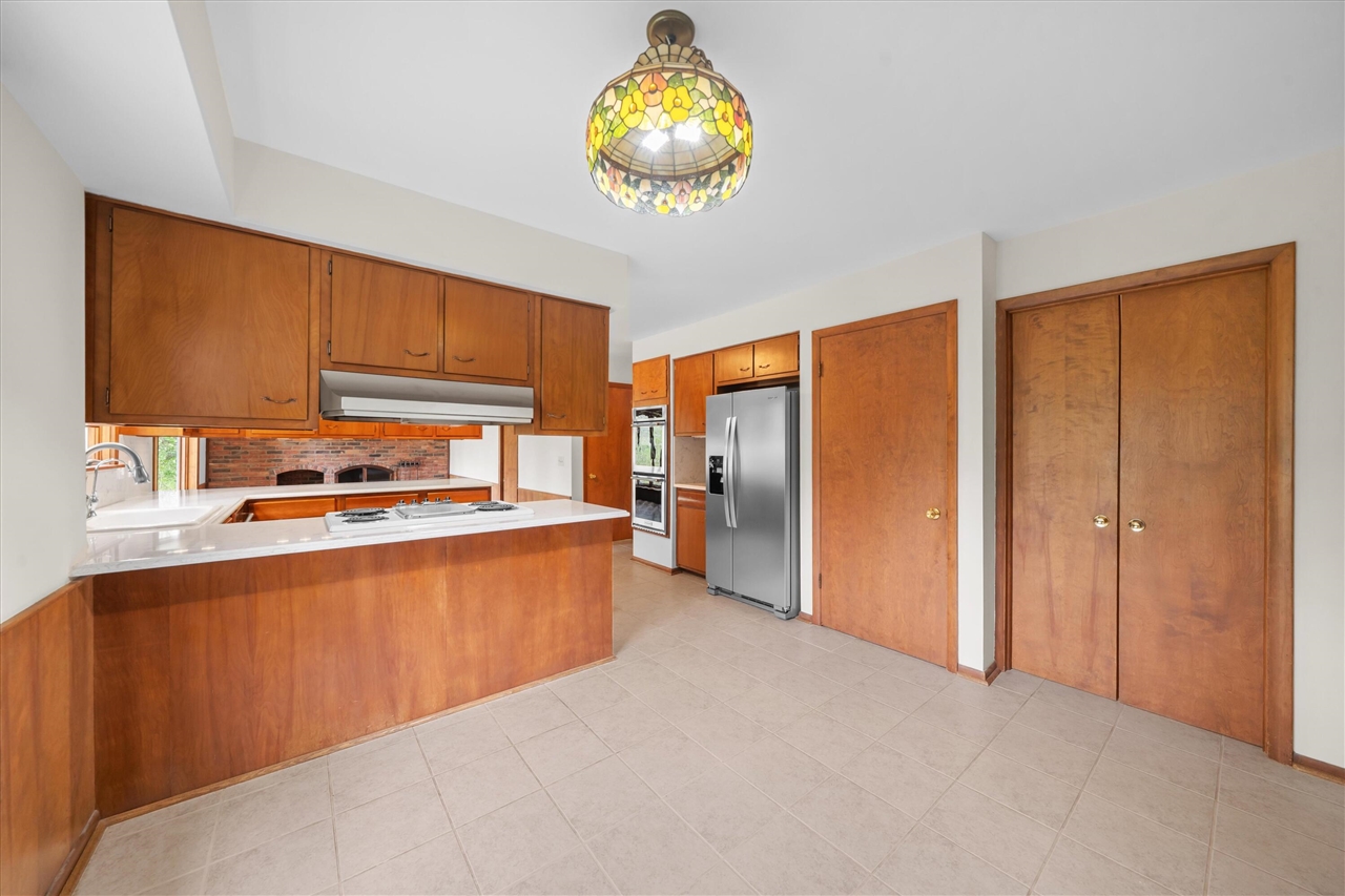 1376 Bird Road, Ann Arbor, MI, 48103