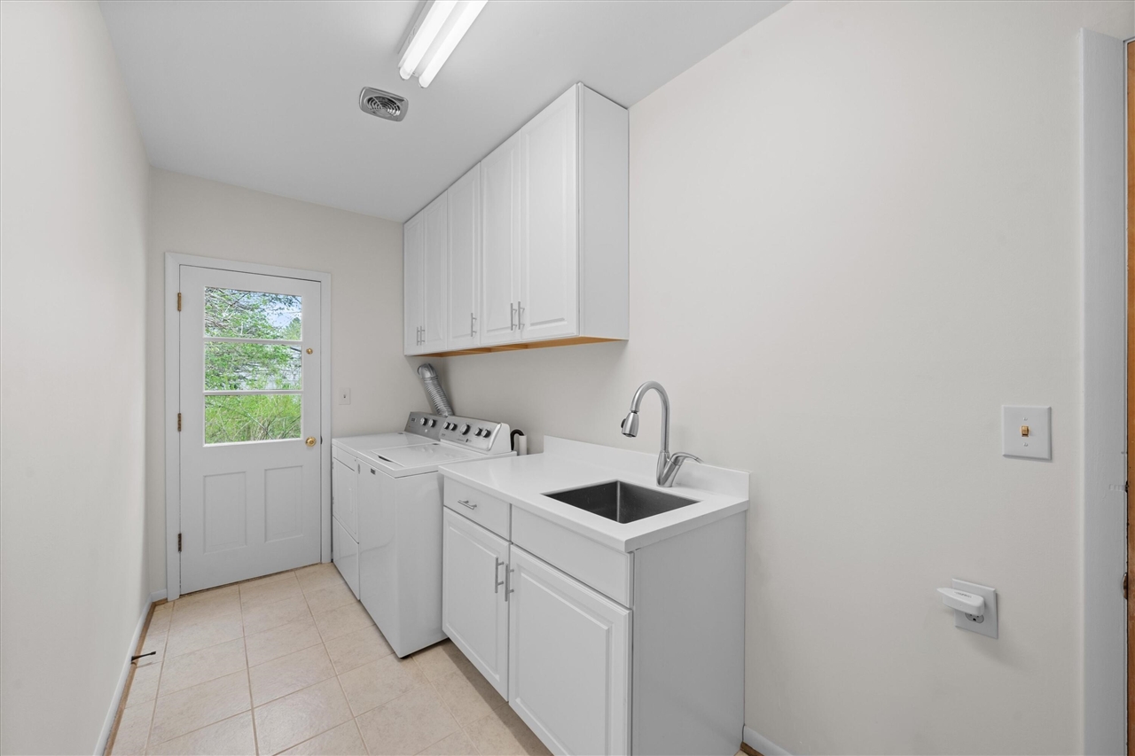 1376 Bird Road, Ann Arbor, MI, 48103