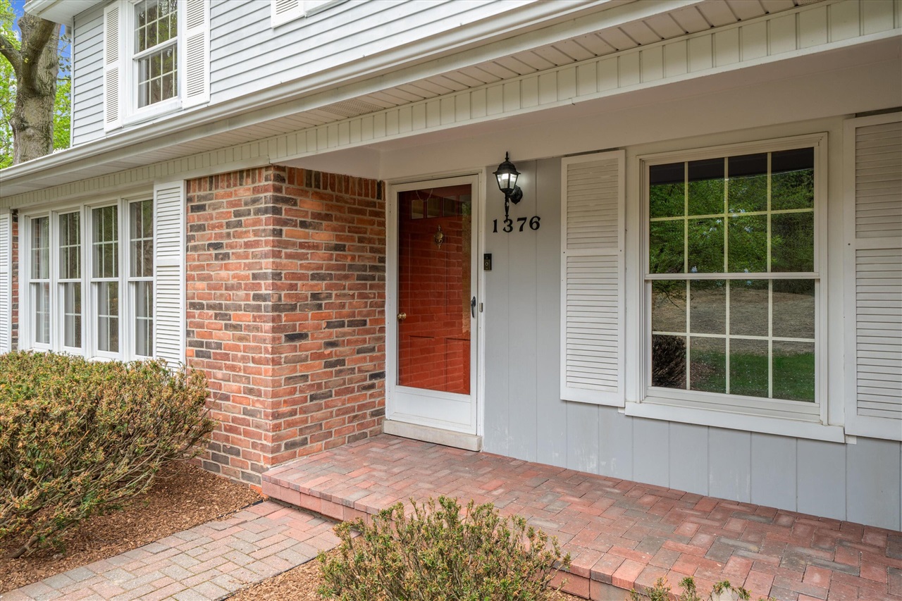 1376 Bird Road, Ann Arbor, MI, 48103